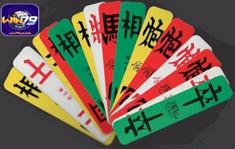 Cách chơi bài xệp dễ dành chiến thắng là bạn hãy ưu tiên xếp sảnh dài